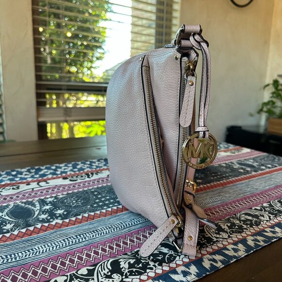 Michael Kors Pebbled Pink Leather Lea Crossbody, Asymmetrical, Criss Cross, EUC - Picture 2 of 12